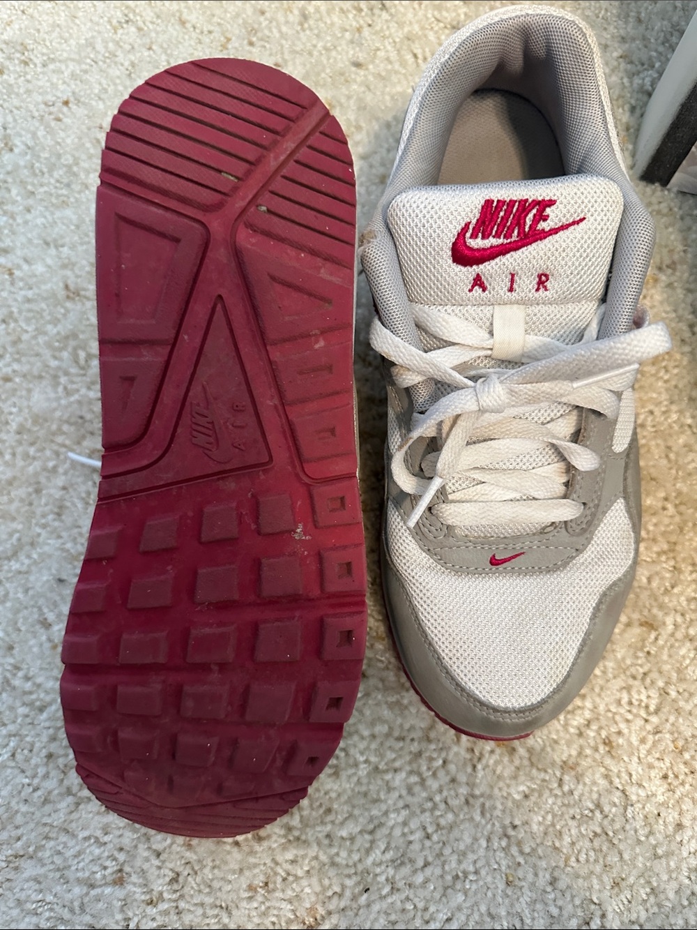 Nike Womens Air Sneaker - White & Magenta Accents